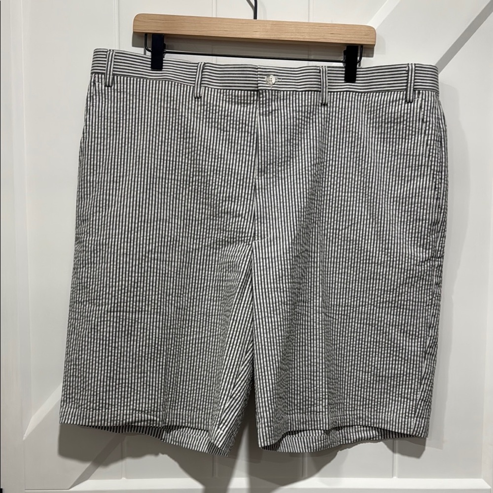 Men's Seersucker Black and White Shorts